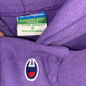 Women’s Small Champion Hoodie